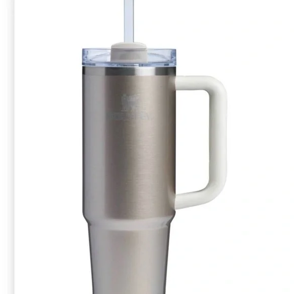 Stanley elf target exclusive honey 30 oz tumbler NWT